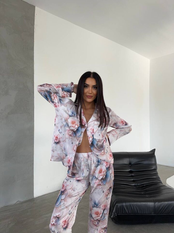 İpek Saten Pijama Pembe Çiçek Desenli