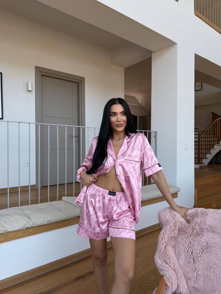 Şortlu Pijama Takımı