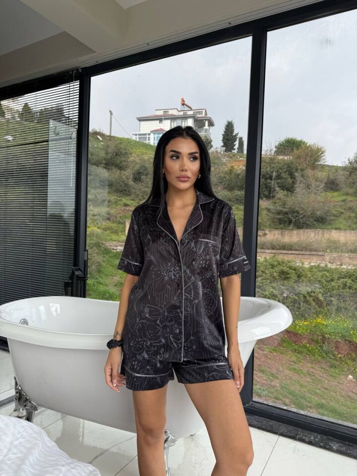 İpek Saten Şortlu Pijama Takımı