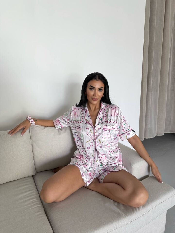 İpek Saten Şortlu Pijama Takımı