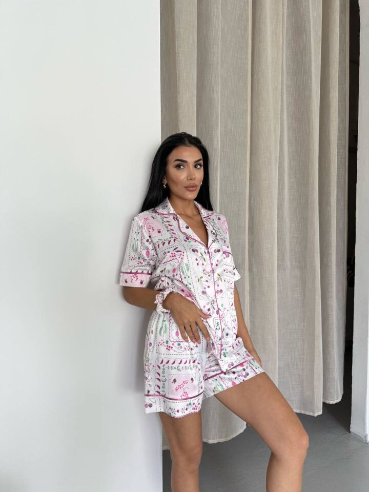 İpek Saten Şortlu Pijama Takımı
