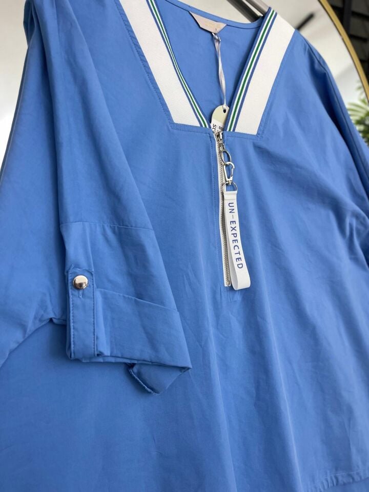 V Yaka Fermuarlı  Beli Büzgülü Bluz